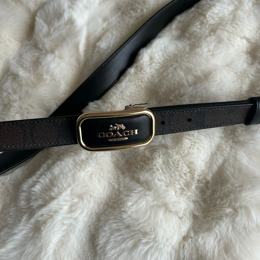 Coach Logo Brown and Black Belt in with Gold Buckle - Picture 3 of 4